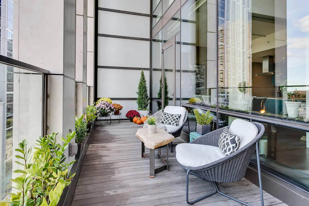 9 ý tưởng trang trí ban công chung cư đẹp, thịnh hành 2025